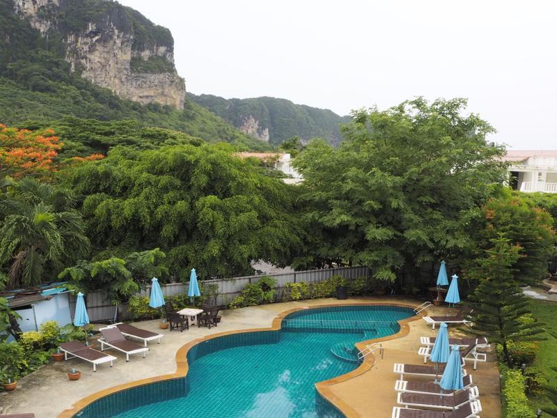 The Palace Aonang Resort Ao Nang Exterior photo